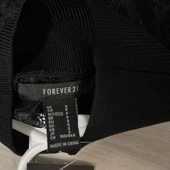 Forever 21 lace accent dress - Picture 6 of 7